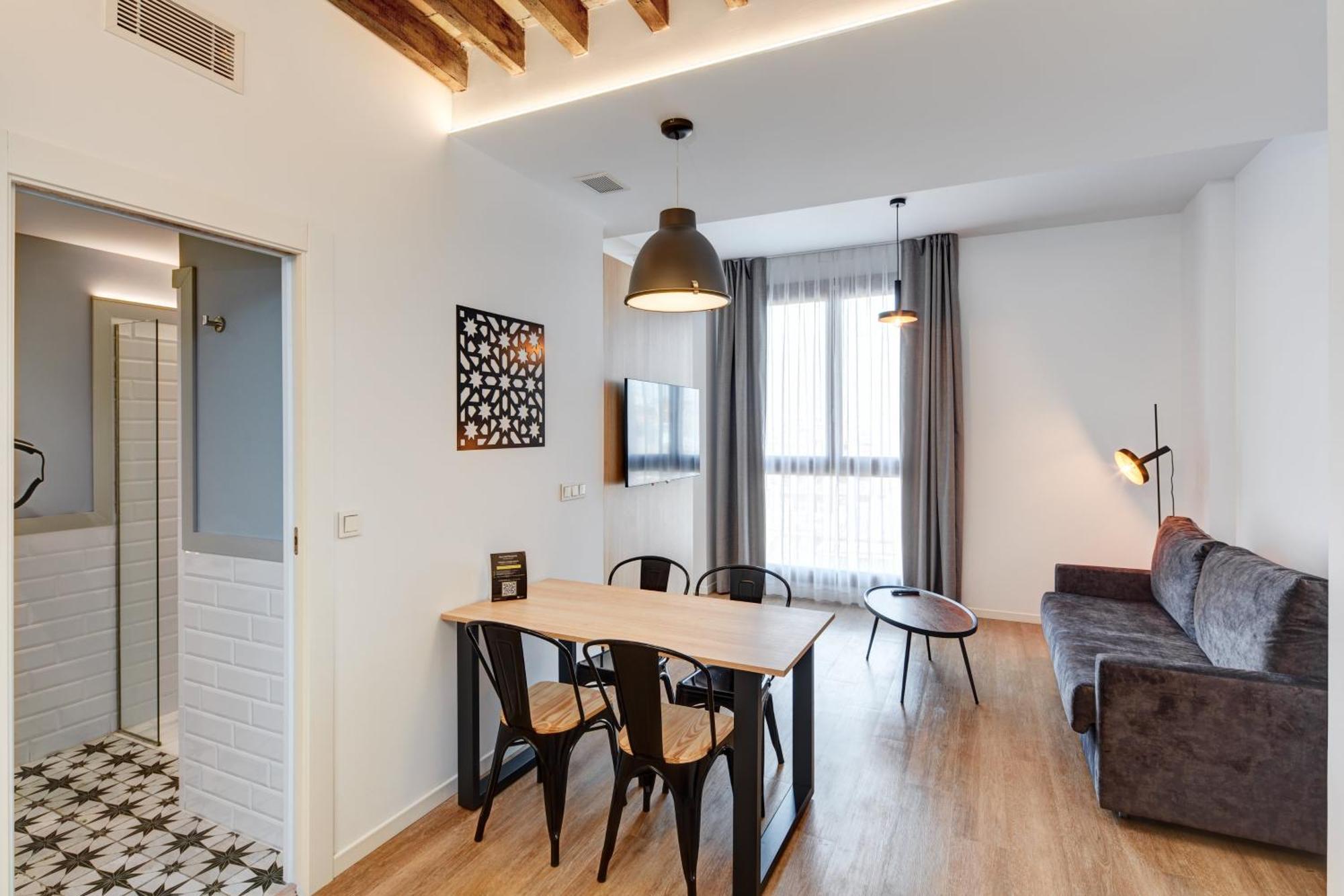 Sercotel Granada Suites Екстер'єр фото