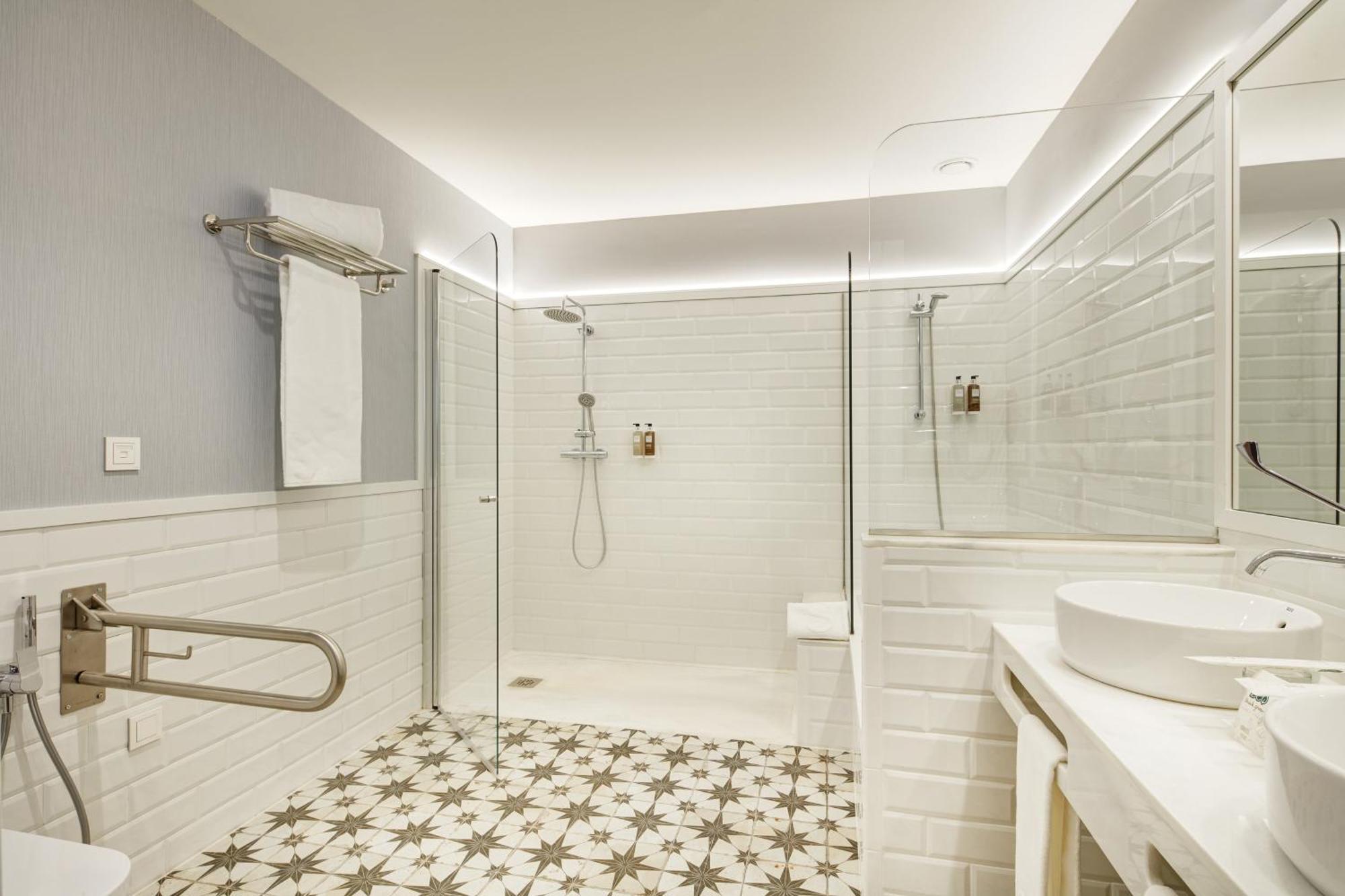 Sercotel Granada Suites Екстер'єр фото